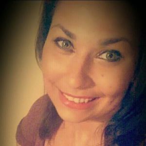 Meet your Posher, Sadia